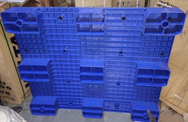 Pallets 05
