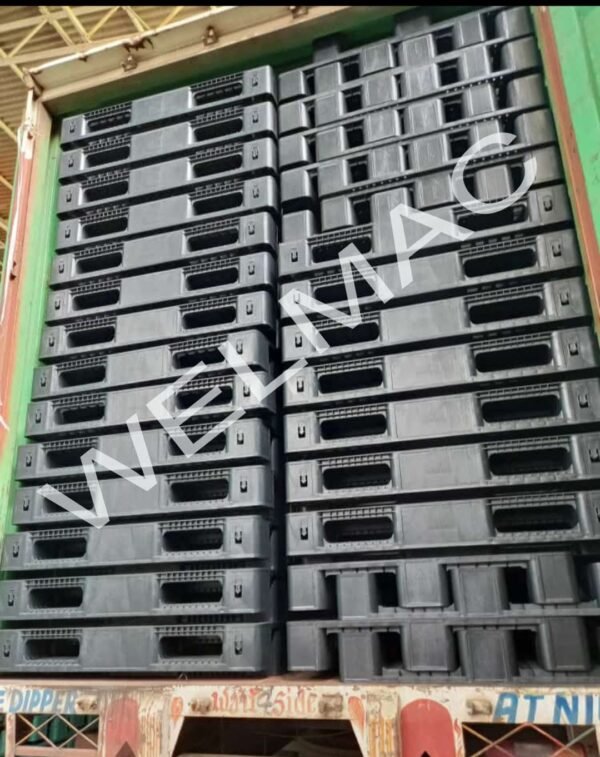 Pallets 12 - Image 2